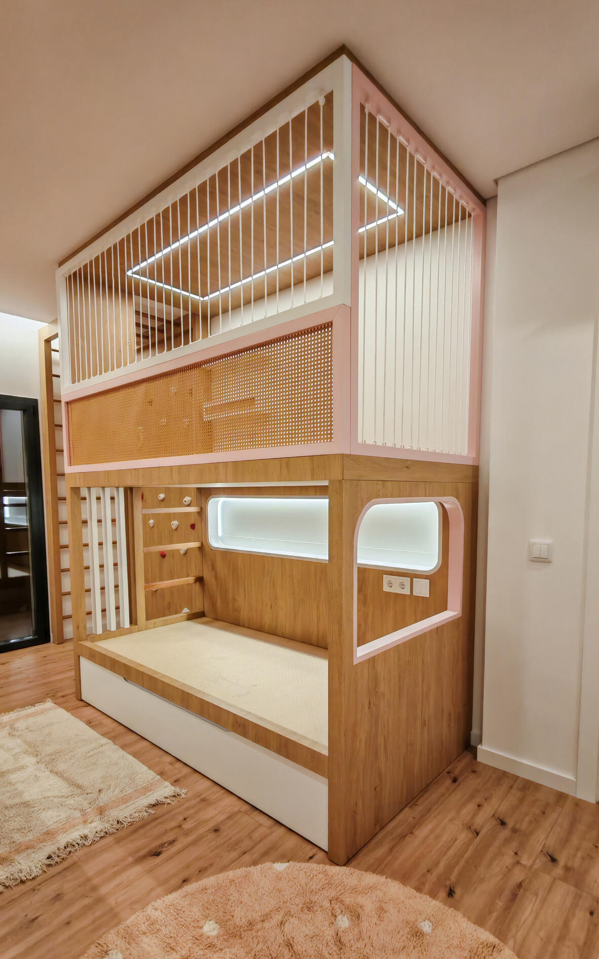 SOPHIA´S ROOM EXECUTION (GAIA)