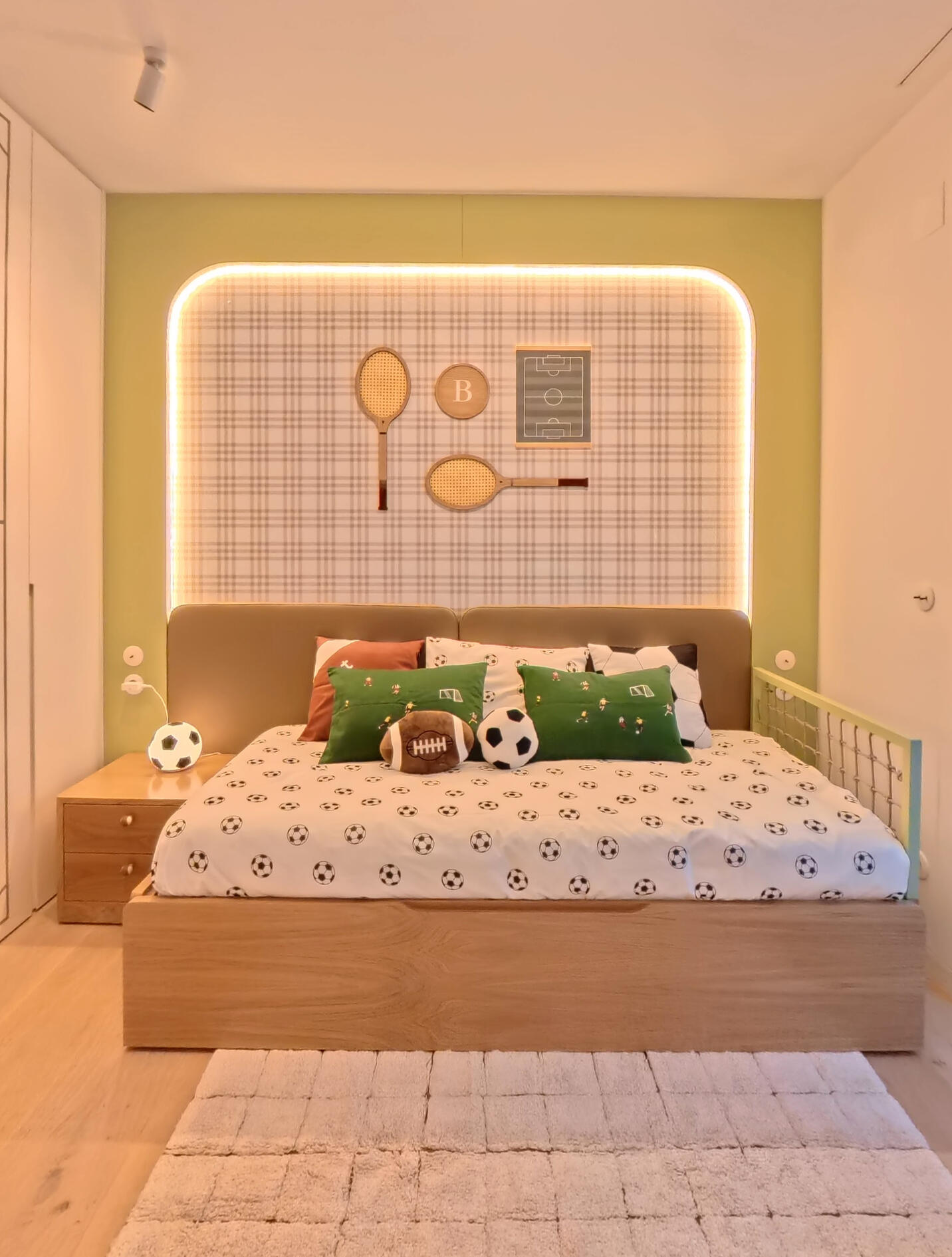 REALIZAÇÂO (LISBOA)