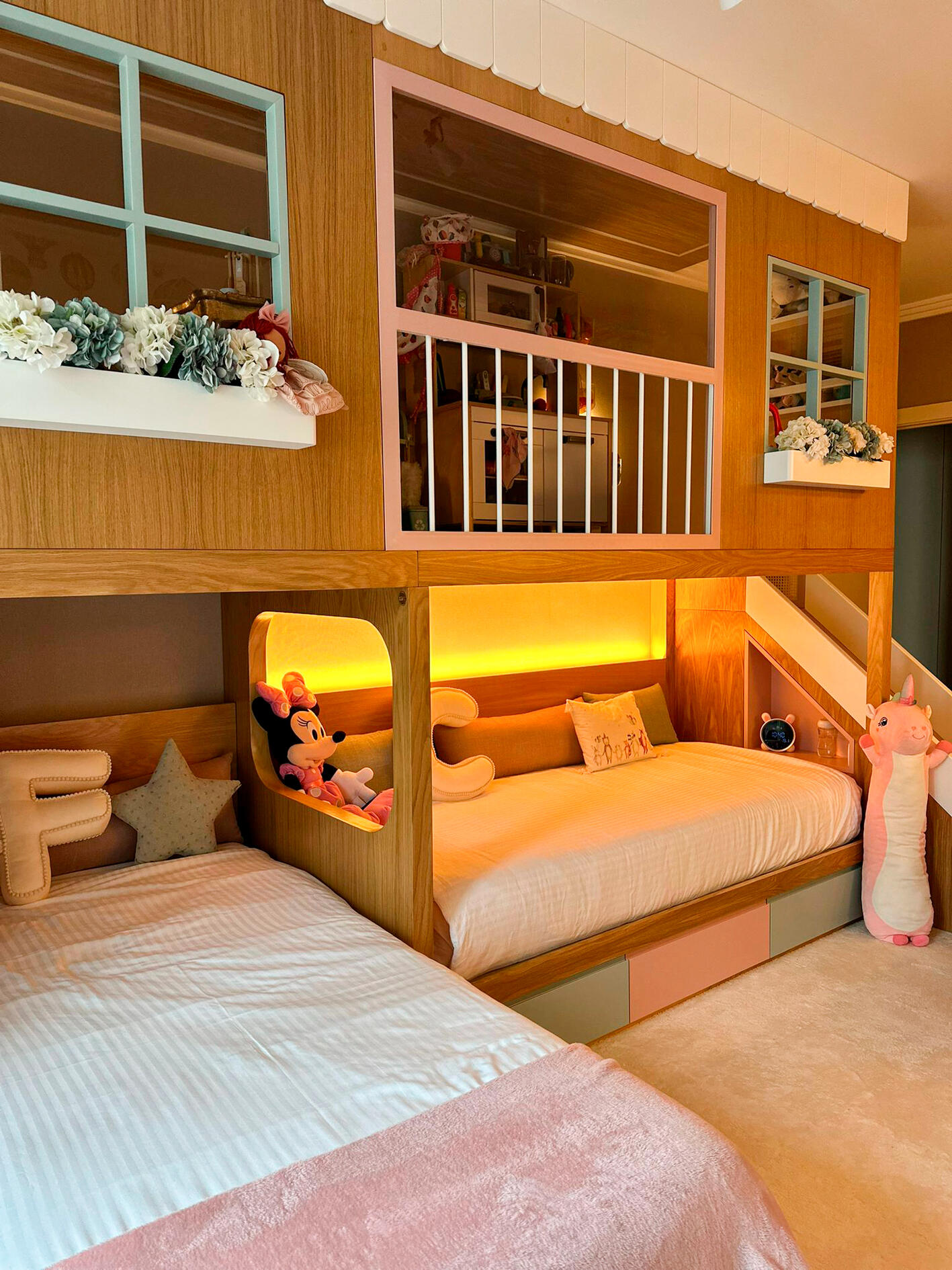 REALIZAÇÂO (LISBOA)